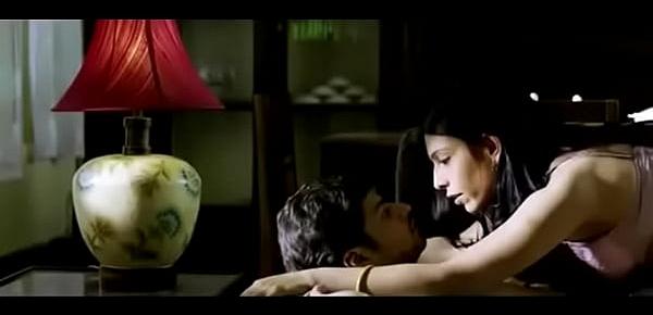  Hot and Sexy scene in hindi movie